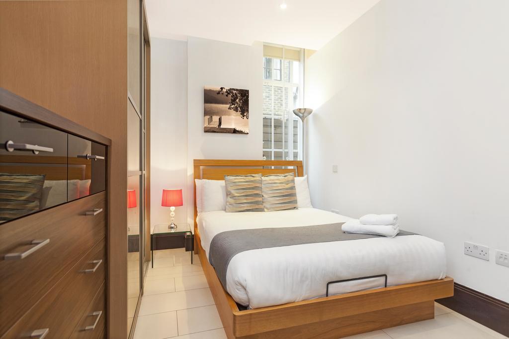 Club Living - Barbican Apartments London Exterior photo