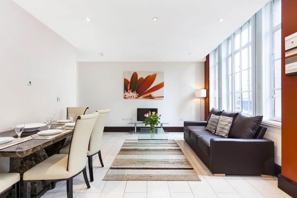 Club Living - Barbican Apartments London Exterior photo