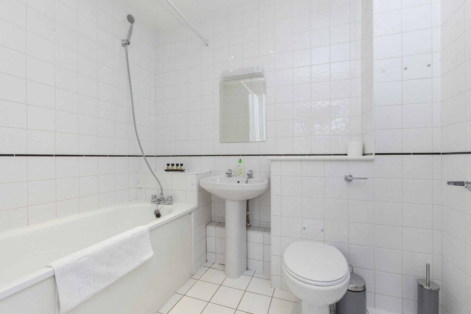Club Living - Barbican Apartments London Exterior photo
